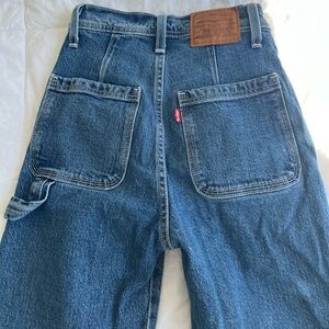 Levi’s jeans ribcage straight